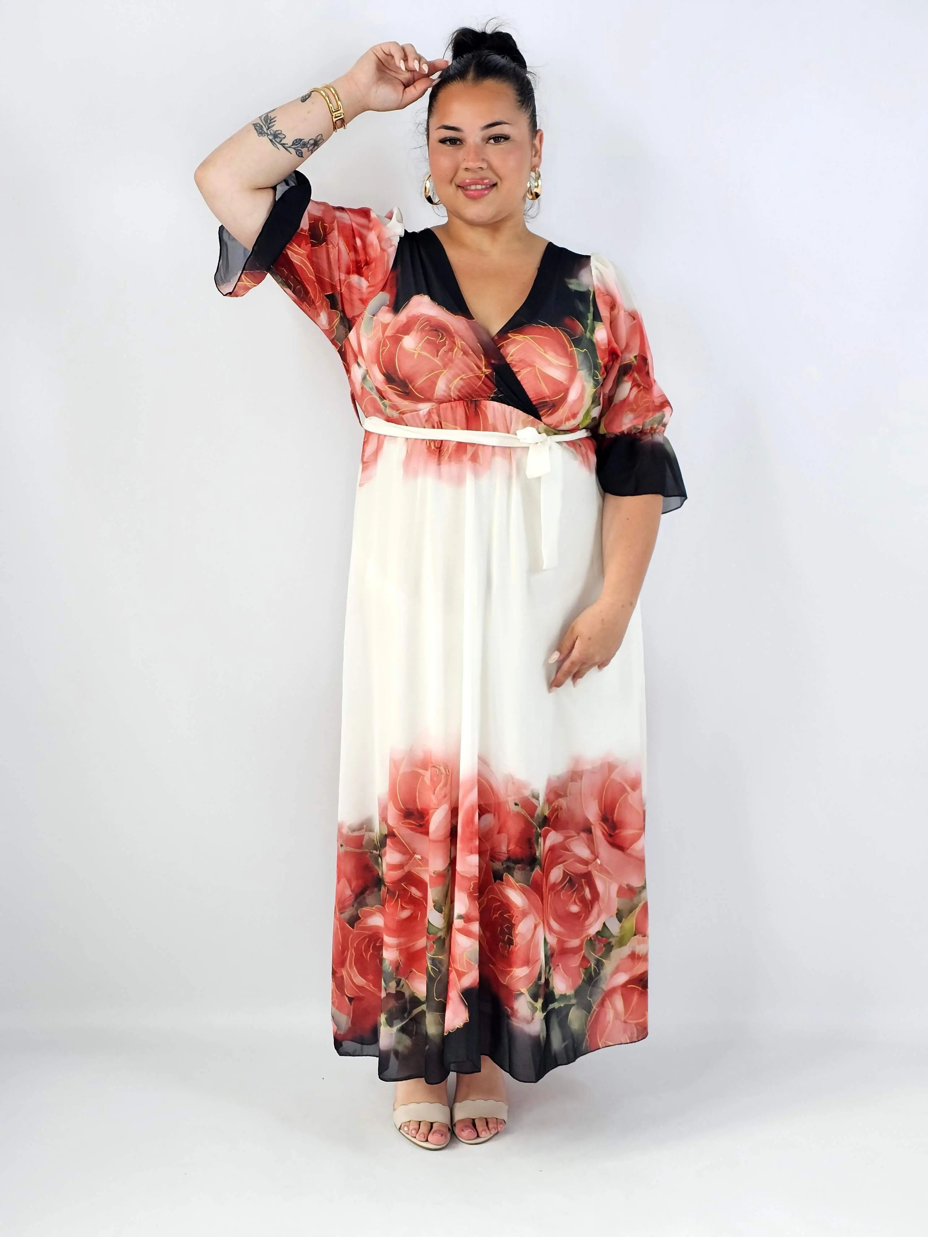 Sukienka kopertowa maxi StylowaXL – kobieca elegancja i lekkość w jednym - Image 6