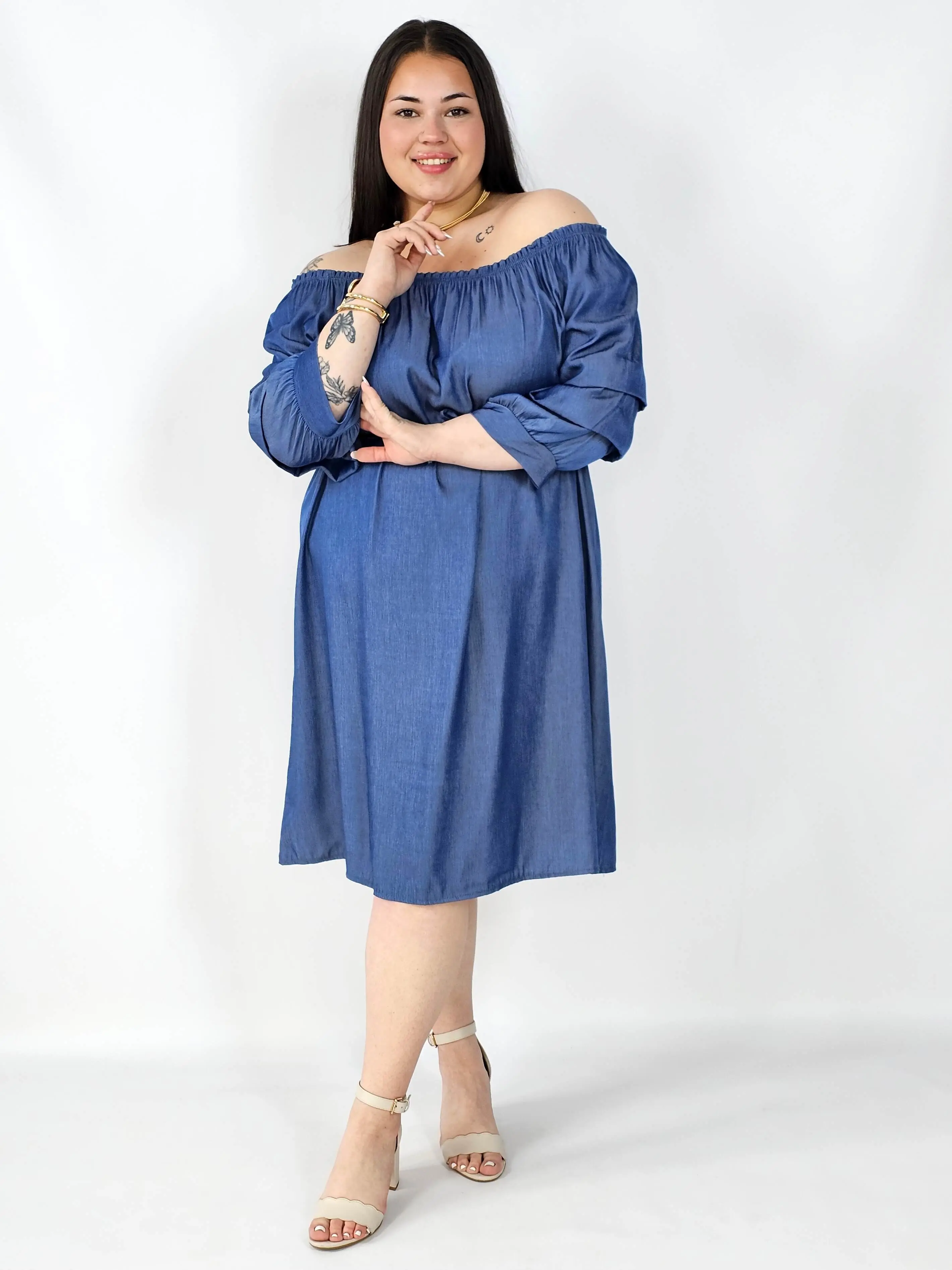 Sukienka Plus Size Hiszpanka Z Odkrytymi Ramionami – Styl I Wygoda Na Co Dzień - Image 4