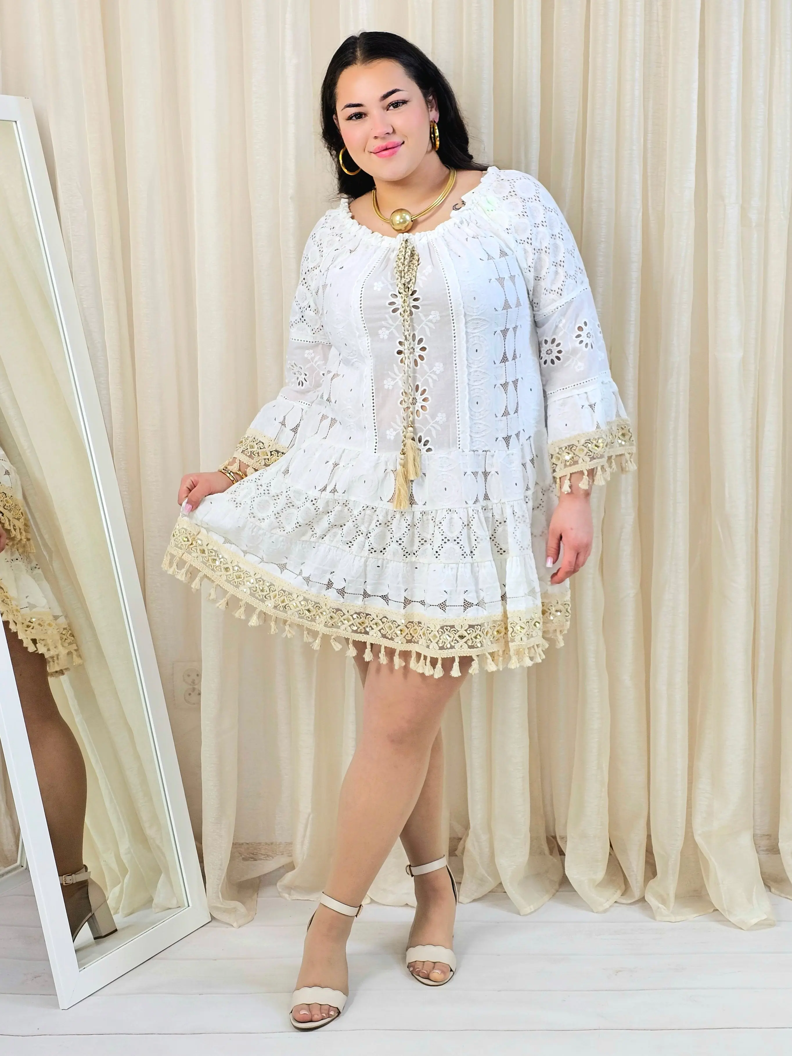 Tunika plus size – subtelność, lekkość i kobiecy styl